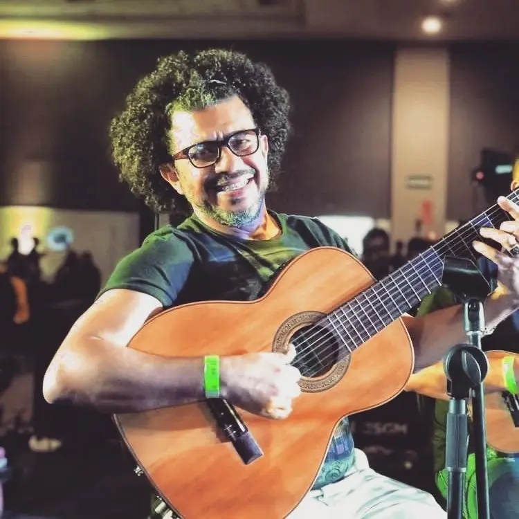 Logo Arizinho 7 cordas